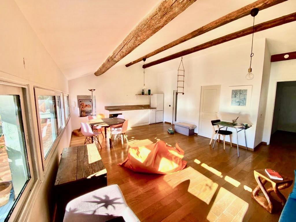 A Spacious, Sunny & Calm Loft In Avignon'S Heart 외부 사진